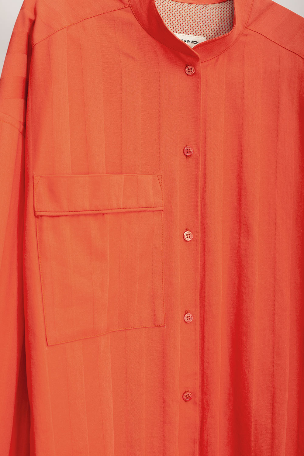 Hemdbluse aus kontrolliert biologischer Baumwolle mit eingewebten Streifen in orange